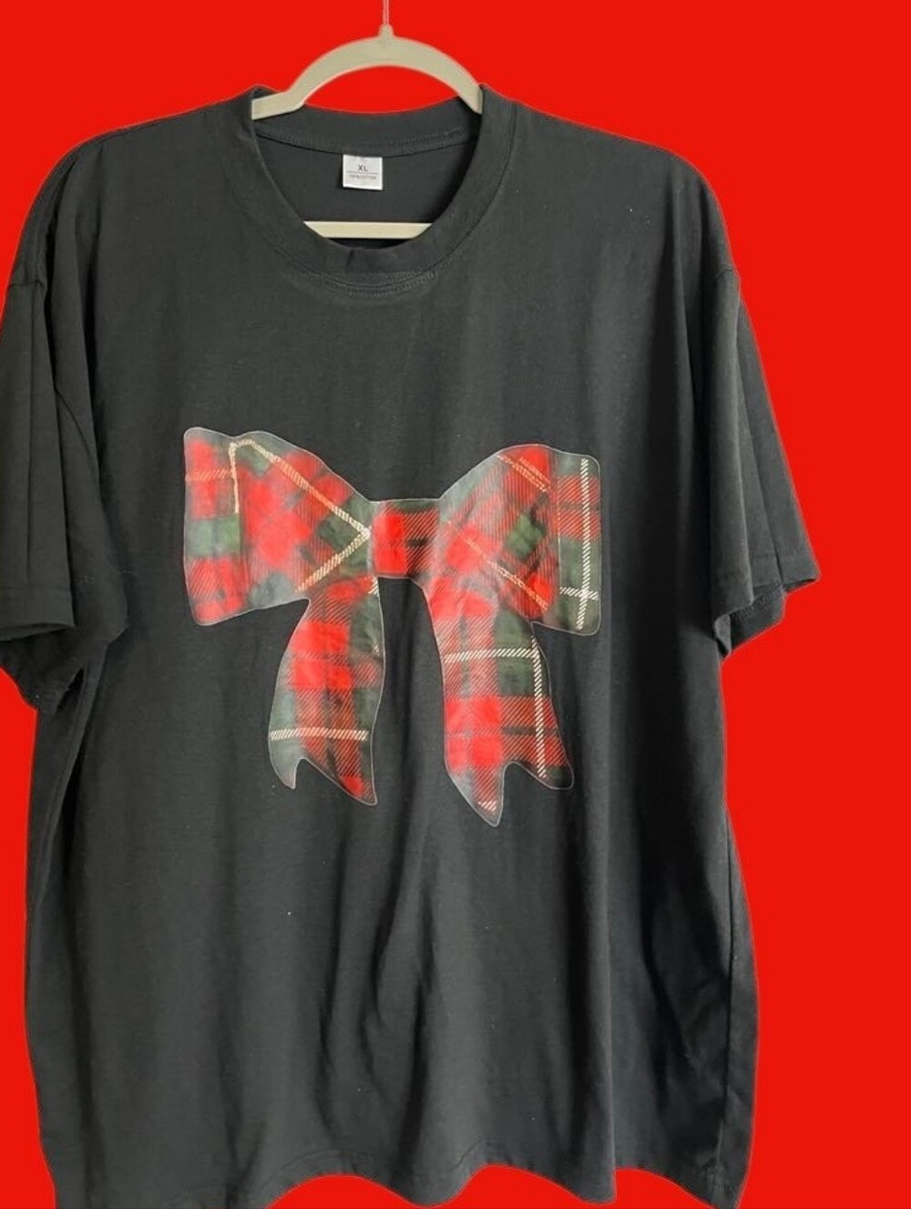 Women's Christmas Bow T-shirt NWOT